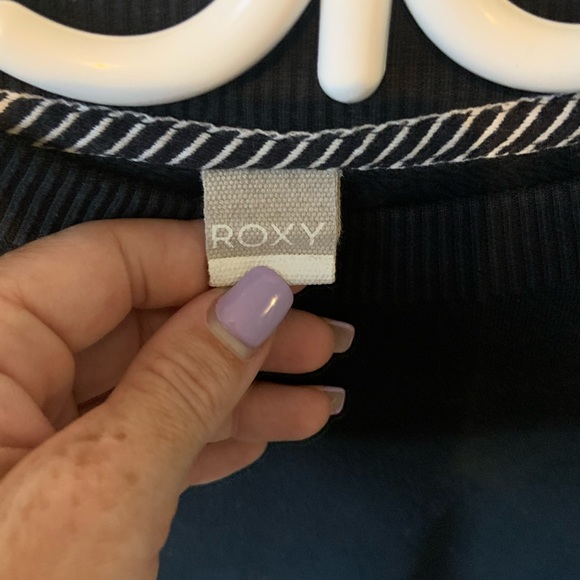 Roxy crewneck sweatshirt size S - Picture 2 of 6